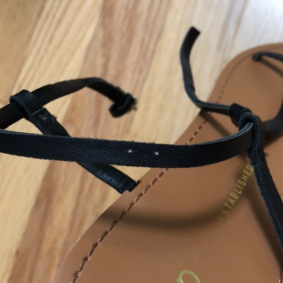 Gap Double T Strap Sandals - Picture 10 of 12